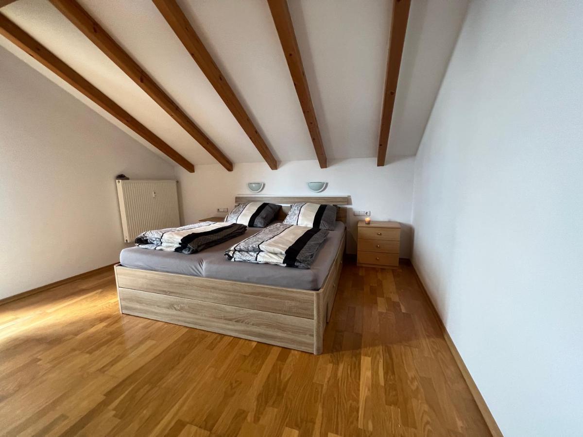 D&R Appartement Bei Rosenheim Exterior foto