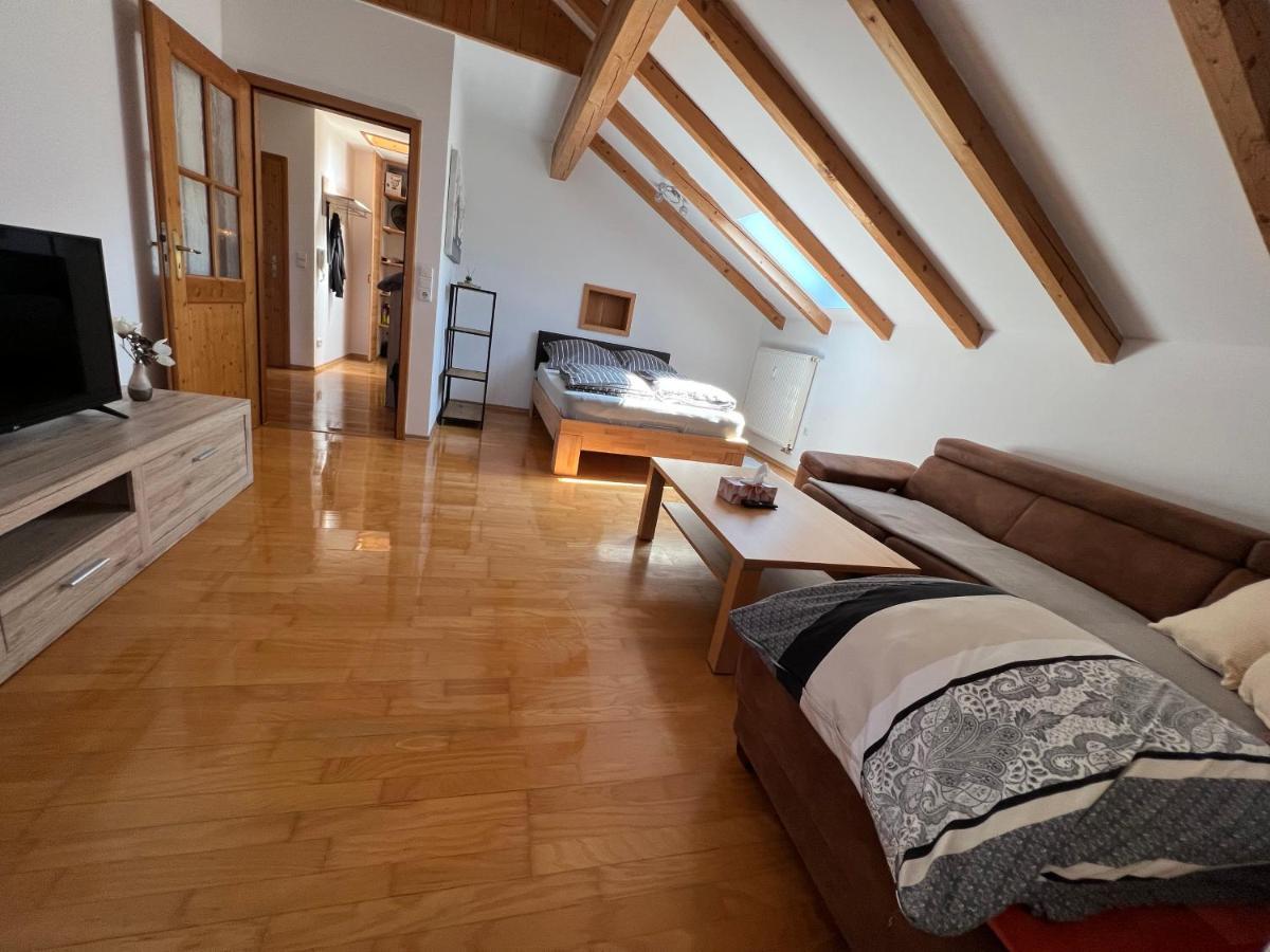 D&R Appartement Bei Rosenheim Exterior foto